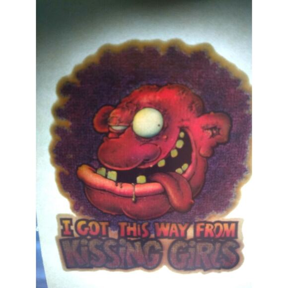 I Got This Way From Kissing Girls Screamin Gleamin Glitter Iron-On Decal Donruss - Picture 3 of 4